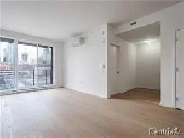 !!  GRIFFINTOWN CONDO EASY ACCESS TO CANAL MODERN LARGE CONDO Image# 5