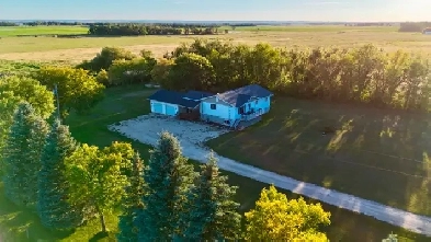 Beautiful Acreage | 30 Acres | 4 Bed | 2.5 Bath | Hour from WPG Image# 6