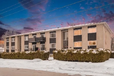 1 bedroom 1 bath - 14 Scace Ave (Available July 1st) Image# 1