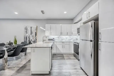 Bella Vista Luxury Living 1-Bedroom Available Now! Image# 7