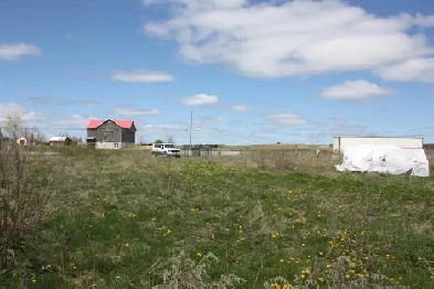 Great Location! Commercial Lot Btwn Bridgenorth & Lakefied Image# 1