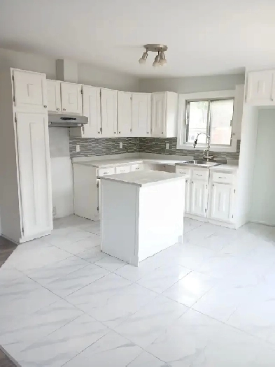 Spacious 2 Beds 2 Baths Apartment Image# 1