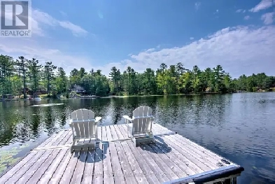 ~~ Gorgeous Home/Cottage on Lower Buckhorn Lake ~~ Image# 1