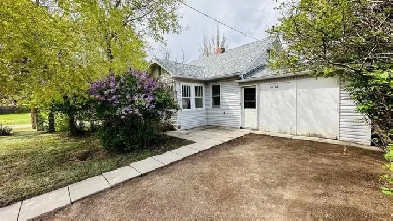 1408 4 Avenue SW, Drumheller AB T0J 0Y2 Image# 6