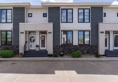 For Rent – 3 Bed, 2 Bath Townhome in Hawkstone | $2700/month Image# 5