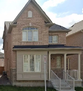 Executive 4-Bedroom Detached Home for Rent in Highly Desirable Image# 11