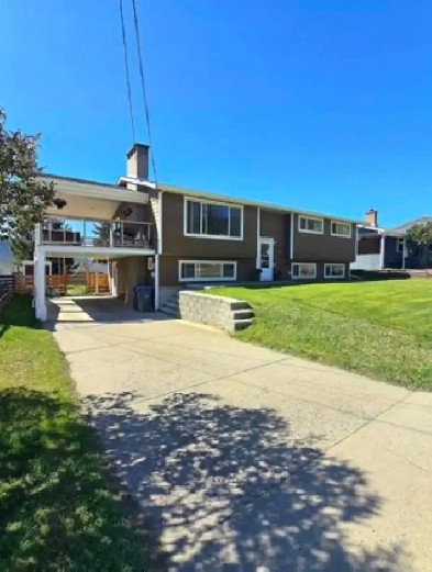 5 bedroom 2.5 bath home for rent Image# 12