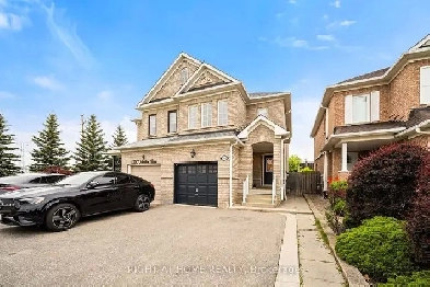 Gorgeous 3 1 bedroom freshly painted home ! Image# 1