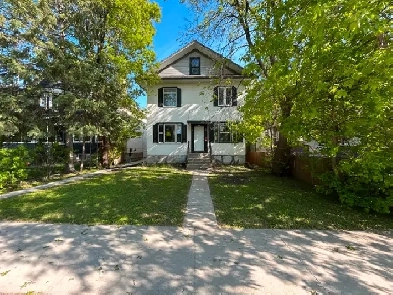 3 Bed 1 bath Duplex Units for rent in Cresentwood, Winnipeg Image# 7