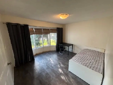 Room for rent Image# 3