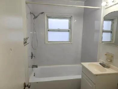 1 Bedroom Trenton Image# 1
