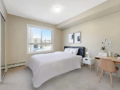 Stunning 2 Bed 2 Bath Condo in West YEG w. UG parking! Love it! Image# 11