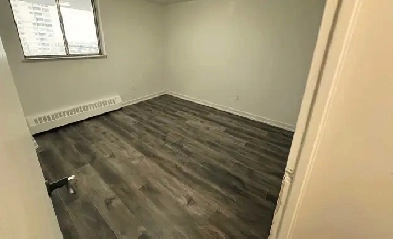 Large Room in Condo Image# 1