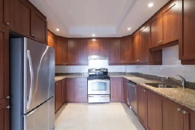 11th floor two-bedroom apartment near McGill - ID 2728 Image# 1