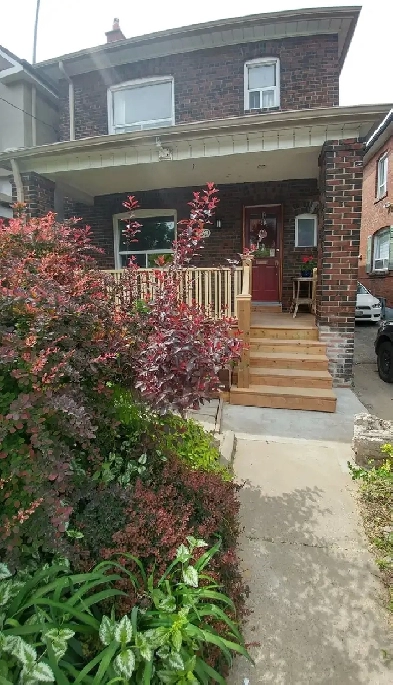 short term house rental 1 mth. July 2 bedroom Toronto Image# 3
