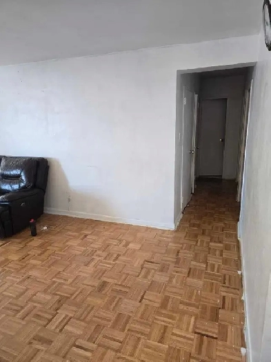 Accommodation for 1 Male Image# 2