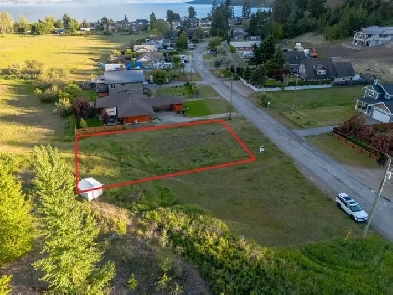 9000  SQ FT Lot - Lake Views / Access Image# 4
