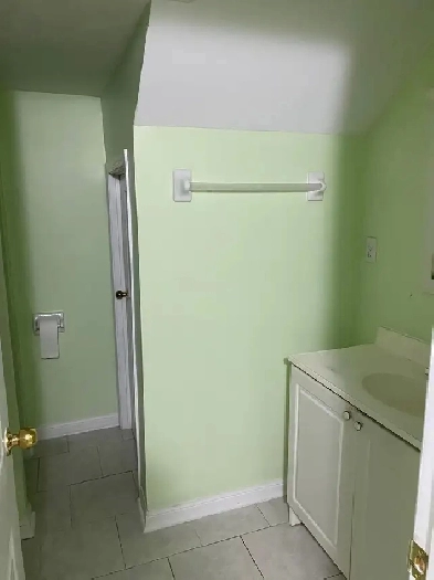 2 bedrooms basement for rent Image# 4