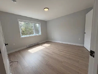 5 1/2 Condo à Bromont - Dispo Maintenant Image# 8