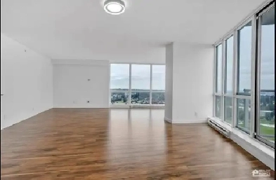 2 Bed 2 Bath Sub-Penthouse Apartment for Rent in Surrey Central Image# 5