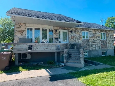 $399,000 - Bungalow for sale in Ste-Catherine Image# 3