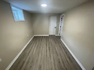 Luxury Fully Renovated 1 BR Basement - Eglinton and Danforth Image# 6