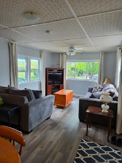 One bedroom mobile home, year round. Image# 10