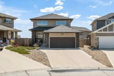 FOR SALE | 882 MAGNUS AVE | 'I WORK HARD' Image# 3
