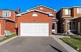 Excellent condition large House for rent 4 bedrooms Image# 1