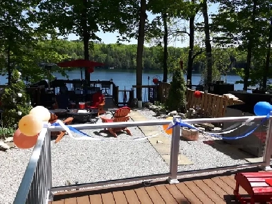 Beautiful waterfront summer home Image# 9
