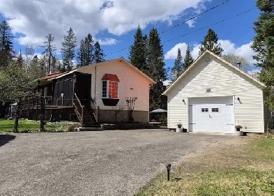 Plein-Pied avec Garage - Ste-Adolphe d'Howard - Accès au Lac Image# 11