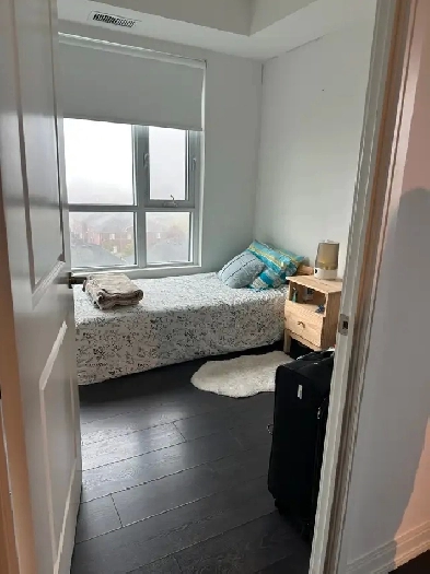 Spacious Bedroom   Bathroom Available in 2 Bed 2 Bath Condo Image# 2