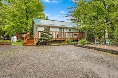 Verona - Lakefront Living at Its Best Image# 9