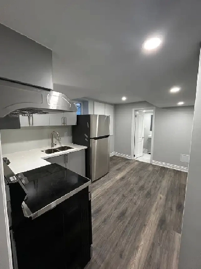 1 BEDROOM BASEMENT AVAILABLE NOW FOR RENT Image# 1
