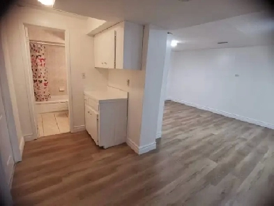 Basement room for rent near Sheridan College Image# 1