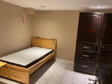 1 large room(basement) in Markham (furniture provided) Image# 11