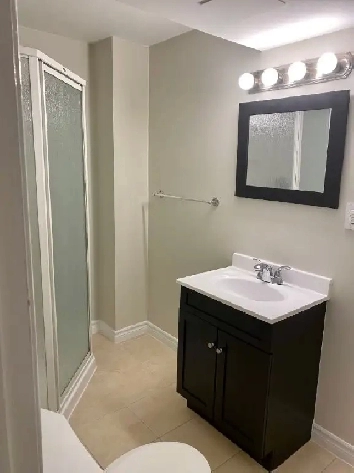 Basement Apartment In Woodbridge Image# 2