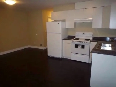 BCIT STUDENTS 2 BEDROOM suite Available August 1 Image# 4