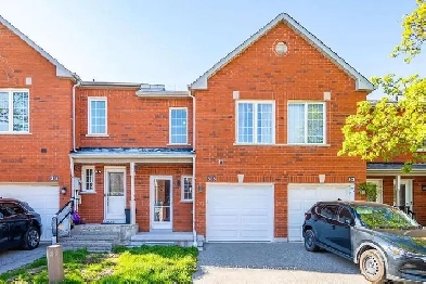 ➡BRIGHT AND EXCELLENT 3 BEDROOM CONDO TOWN IN PICKERING! Image# 1