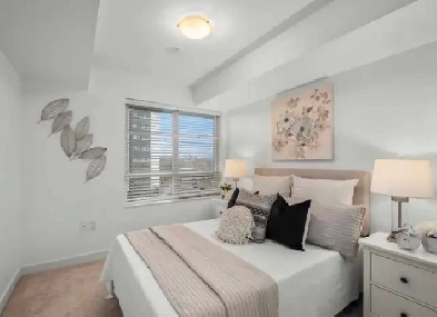 Room for rent with private washroom in scarborough Image# 7