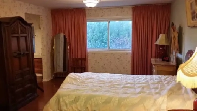 Master Bedroom For Rent Near Newnham Campus Seneca Image# 1