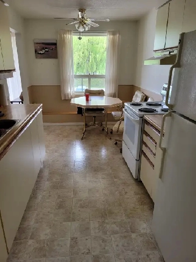 Two Bedroom Condo in Fergus Image# 2