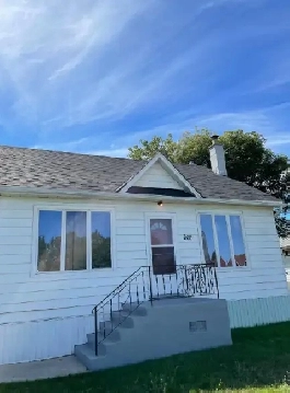 Cozy 2 Bed, 1 Bath Home for Rent – Great Location in Thunder Bay Image# 5