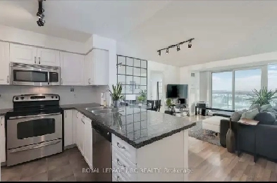 Spacious 2 Bedroom, 2 Parking Condo for Rent Image# 6