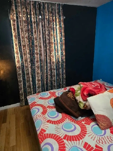 Room for Girls or Couples Image# 6
