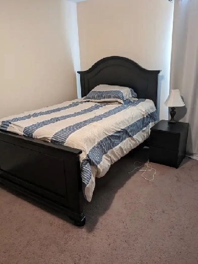 Furnished 1 Bedroom lease take over, with furnitures for sale Image# 6