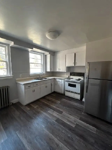 Updated 2-Bedroom PA Unit Image# 1