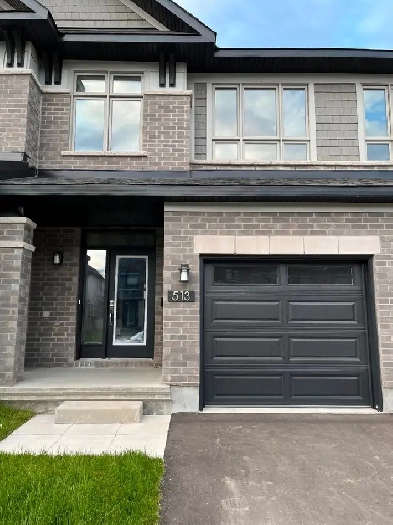 RENT - Townhouse with 3 Bedrooms, 2.5 Baths, Finished Basement Image# 1