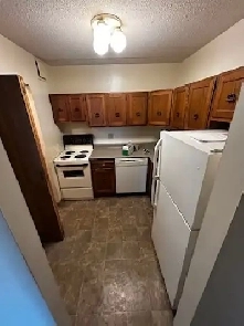 Two-Bedroom Apartment Suite in St Vital Available June 20th Image# 4