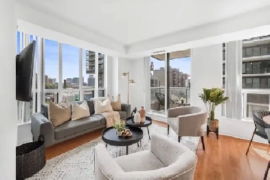 FULLY FURNISHED 2 BED CONDO @ 76 SHUTER / CHURCH! Image# 1